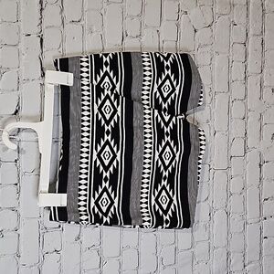 Hollister aztec skort